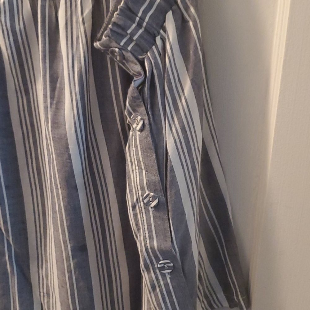 Blue stripe tank top - Picture 2 of 4